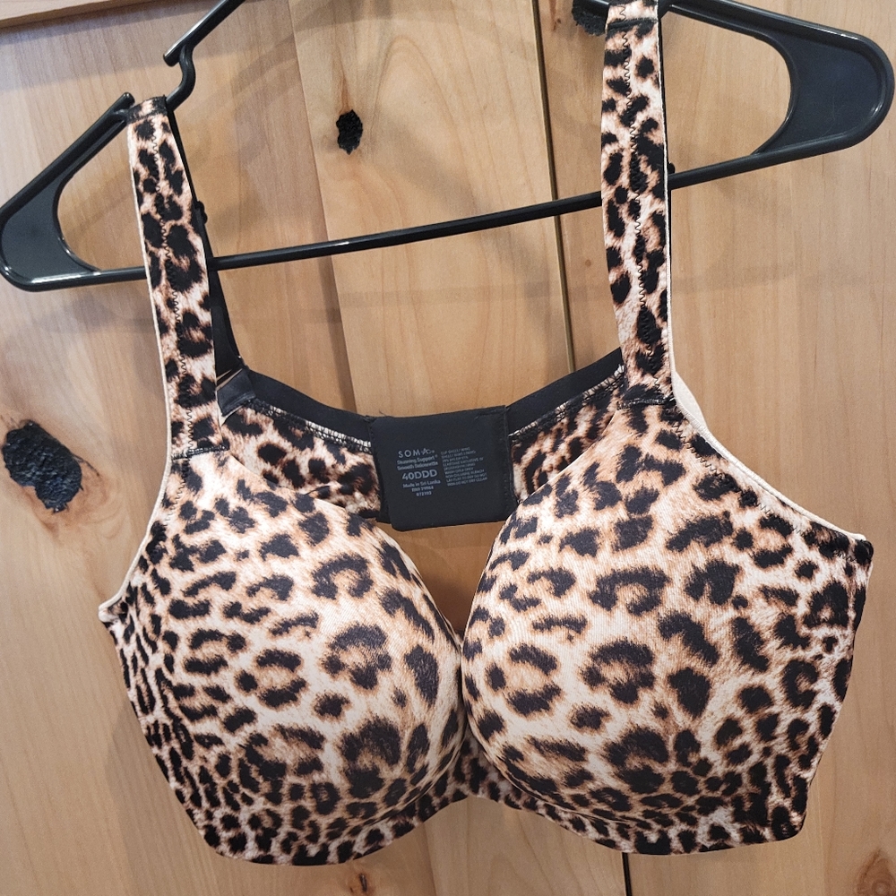 NWOT Soma Stunning Support Smooth Balconette Bra